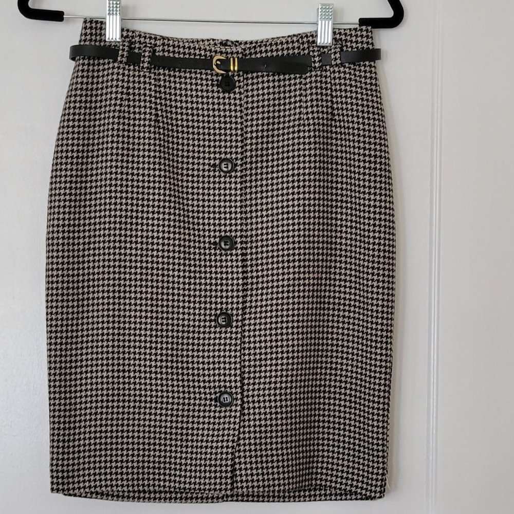 H&M Houndstooth Pencil Skirt, High-Waist, Black and White, Size 6